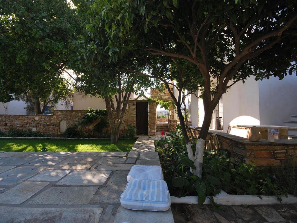 Romano garden house Agios Romanos Quarto foto