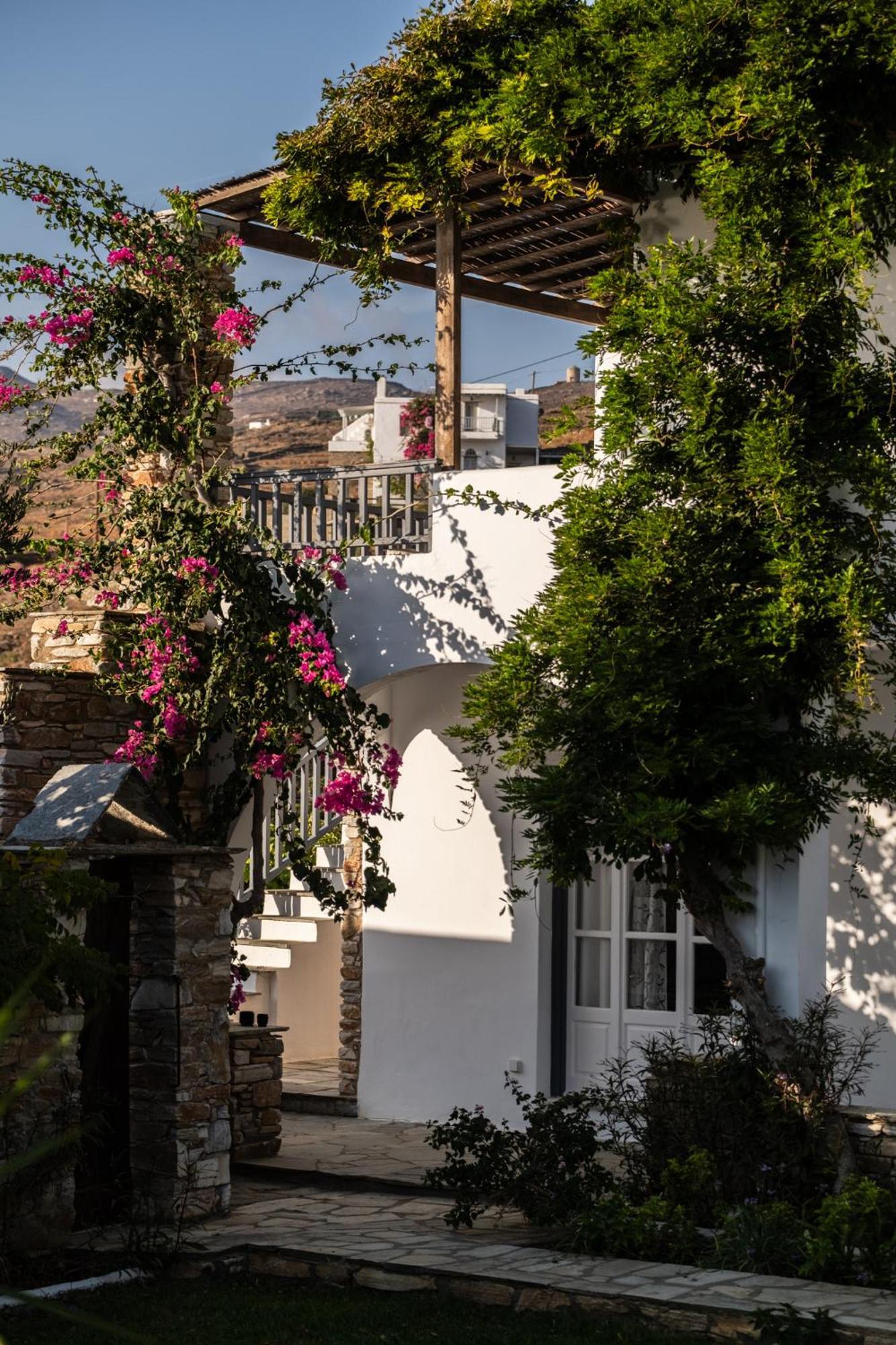 Romano garden house Agios Romanos Exterior foto